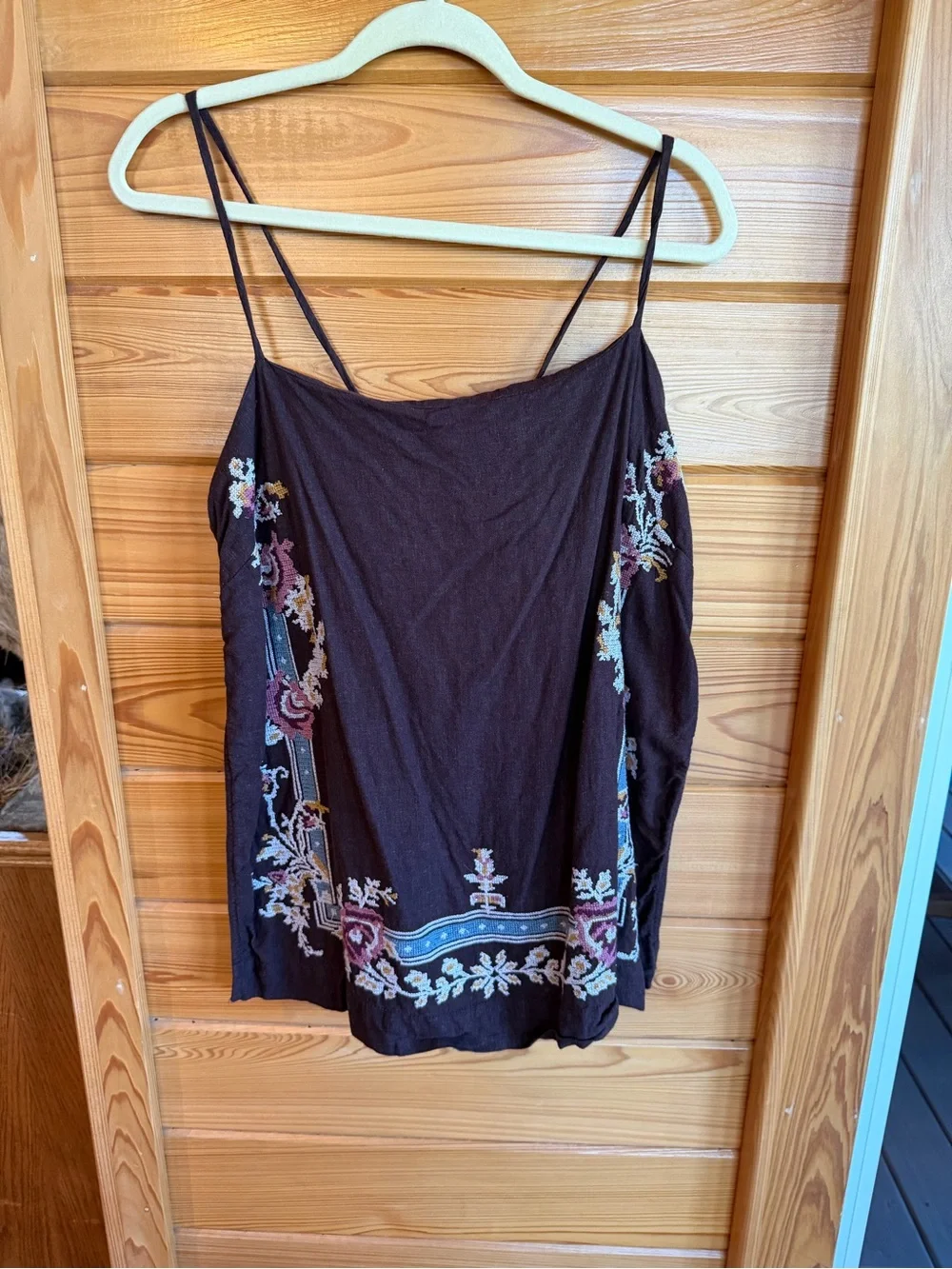 Free People sightseer embroidered linen set, large, espresso combo
